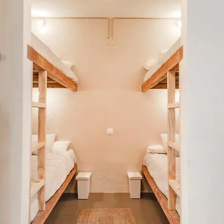 Hostel Wild House *